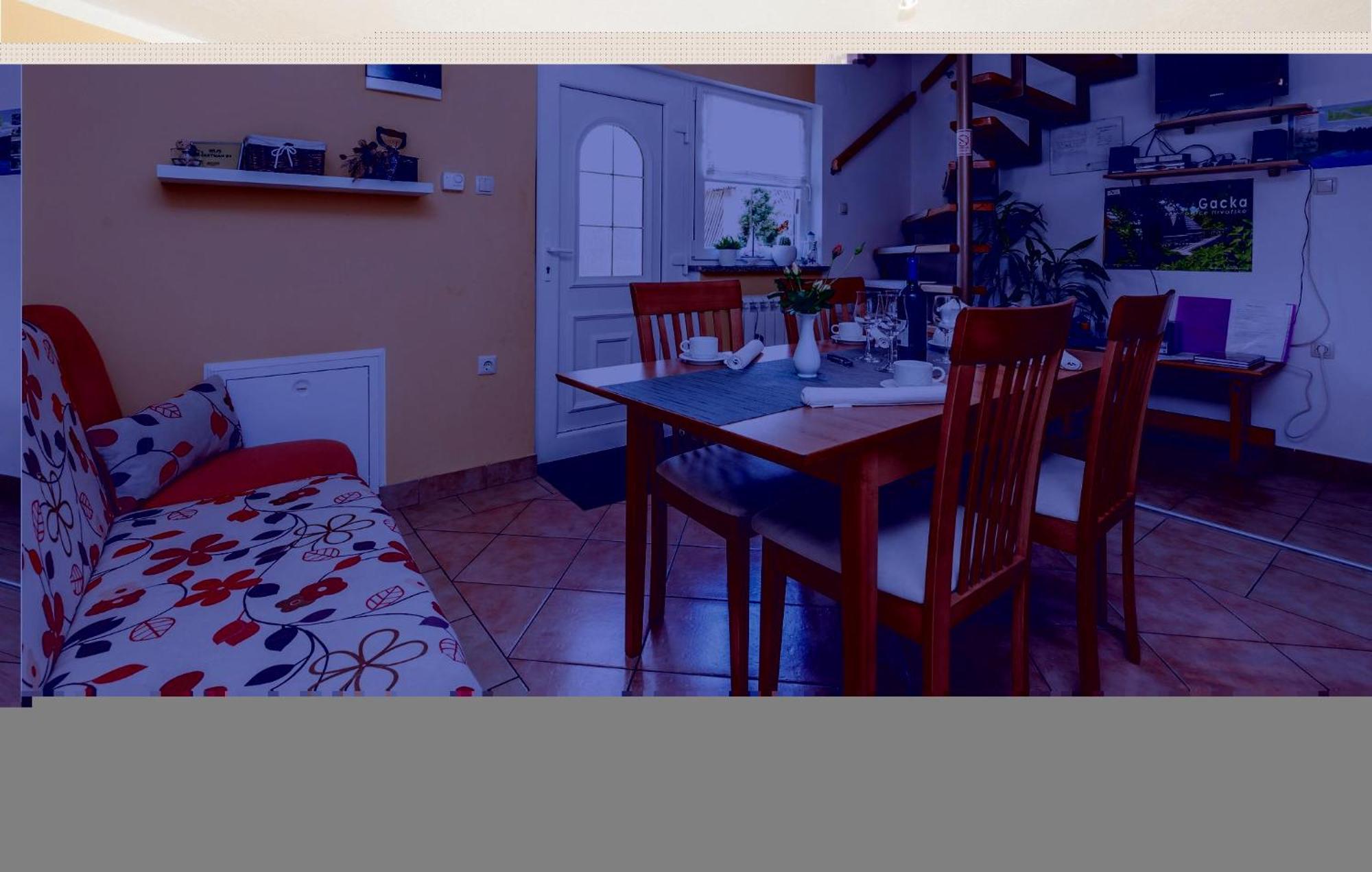 2 Bedroom Cozy Home In Licko Lesce Экстерьер фото